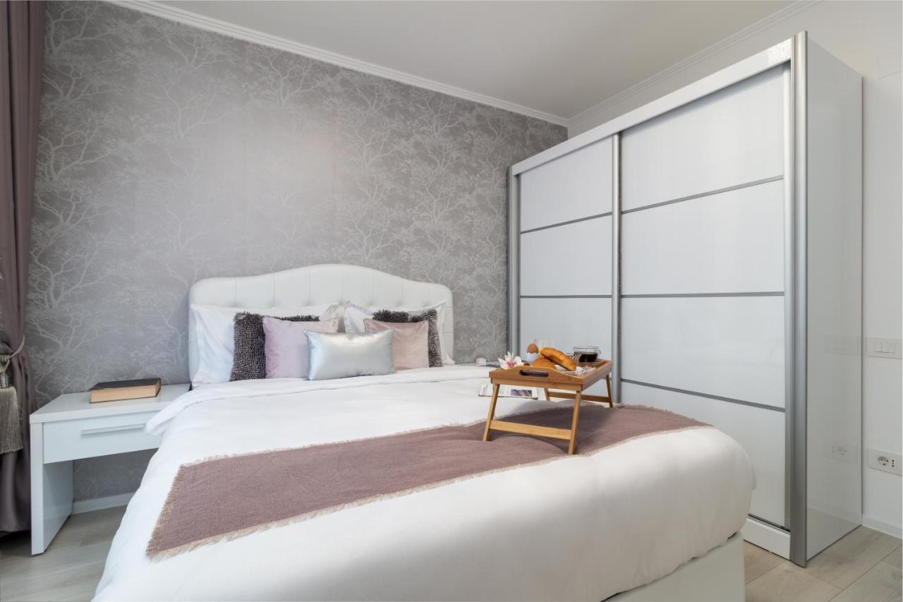 Premier Apartment Oradea Exterior foto